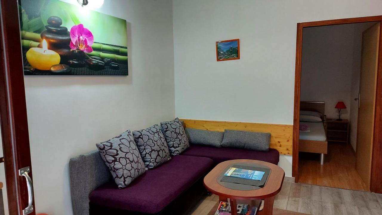 Apartments Banoci Vir Kültér fotó