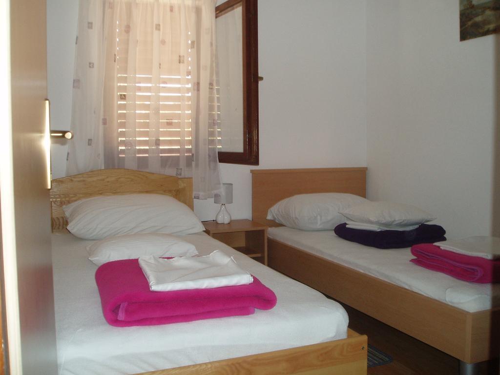 Apartments Banoci Vir Kültér fotó