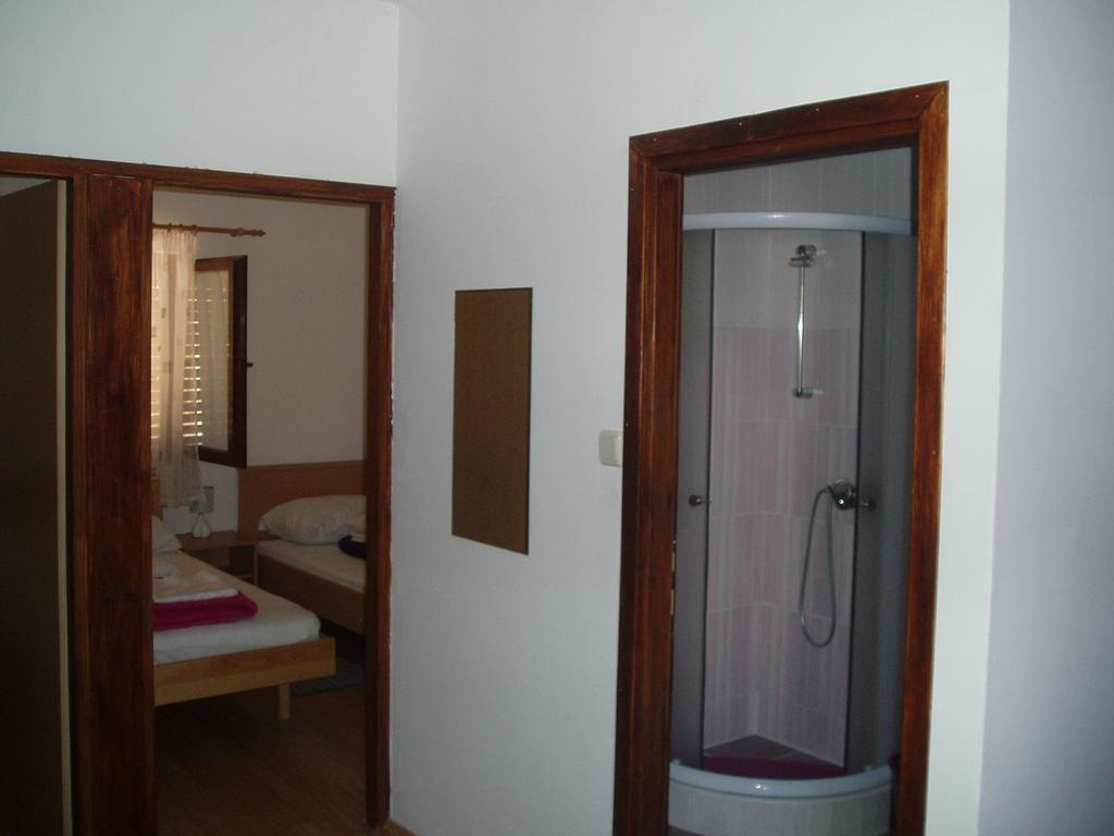 Apartments Banoci Vir Kültér fotó